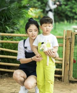 #GSNH 890	Trước Khi Bị Ép Rời Khỏi Sân Khấu, Tôi Đã Trộm Một Đứa Nhỏ.