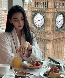 #TTTY 1230	BA GIỜ SÁNG Ở NAM THÀNH