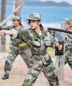 #GSNH 957	Đừng Đụng Vào Con Gái Của Anh Hùng