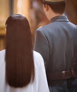 #GSNH 1378	LY CHÚC MỪNG