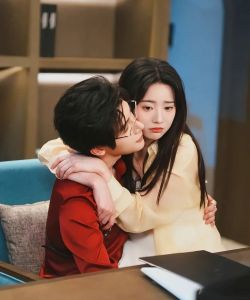 #GSNH 1248	Bốn Năm Là Người Dưng Cạnh Anh