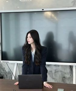 #TTTY 1211	Bàn Cờ Đảo Chiều: Cô Kỹ Thuật Viên Và Kẻ Nằm Xuống